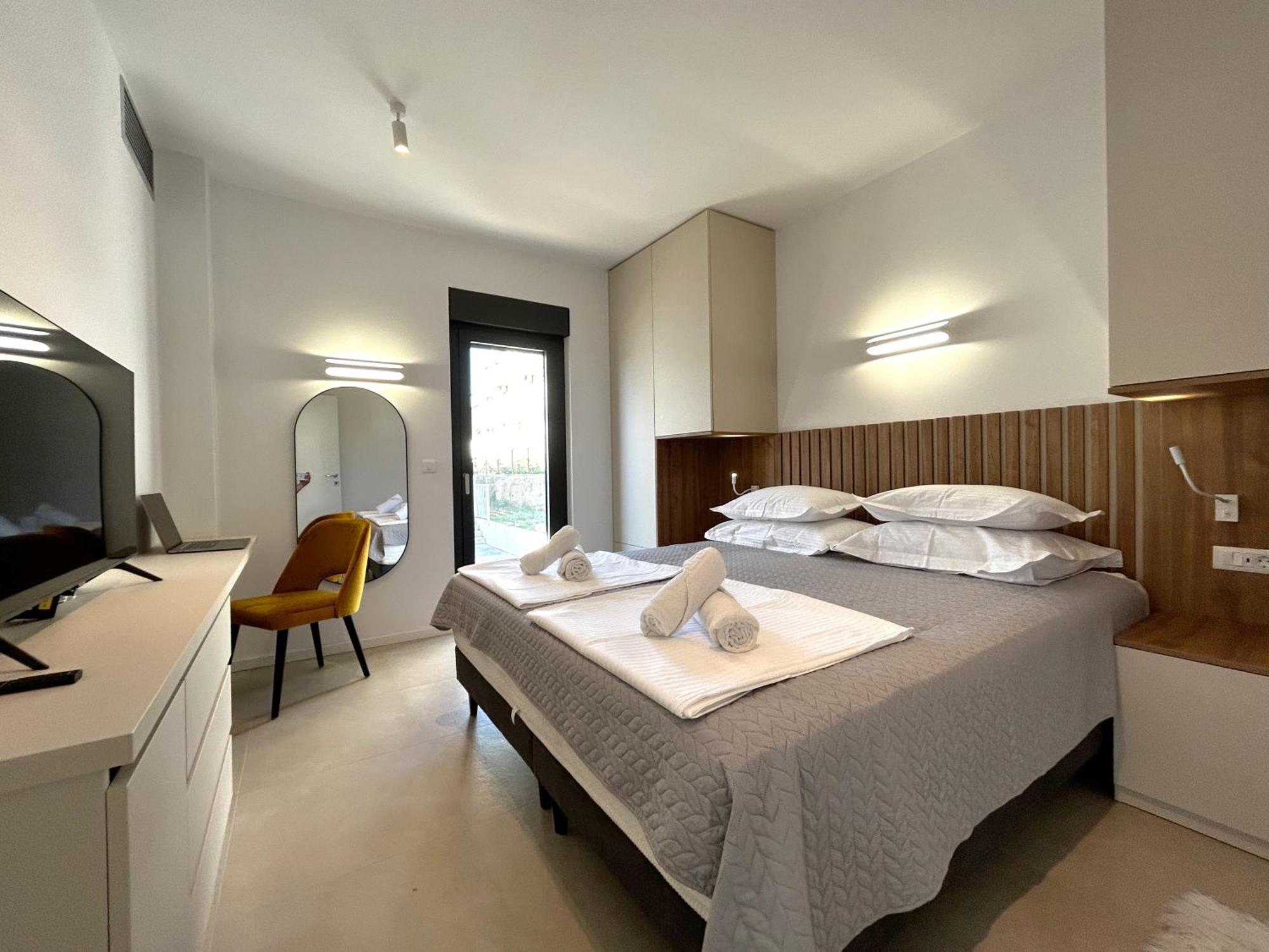 חוואר Sandi Hvar Apartments מראה חיצוני תמונה