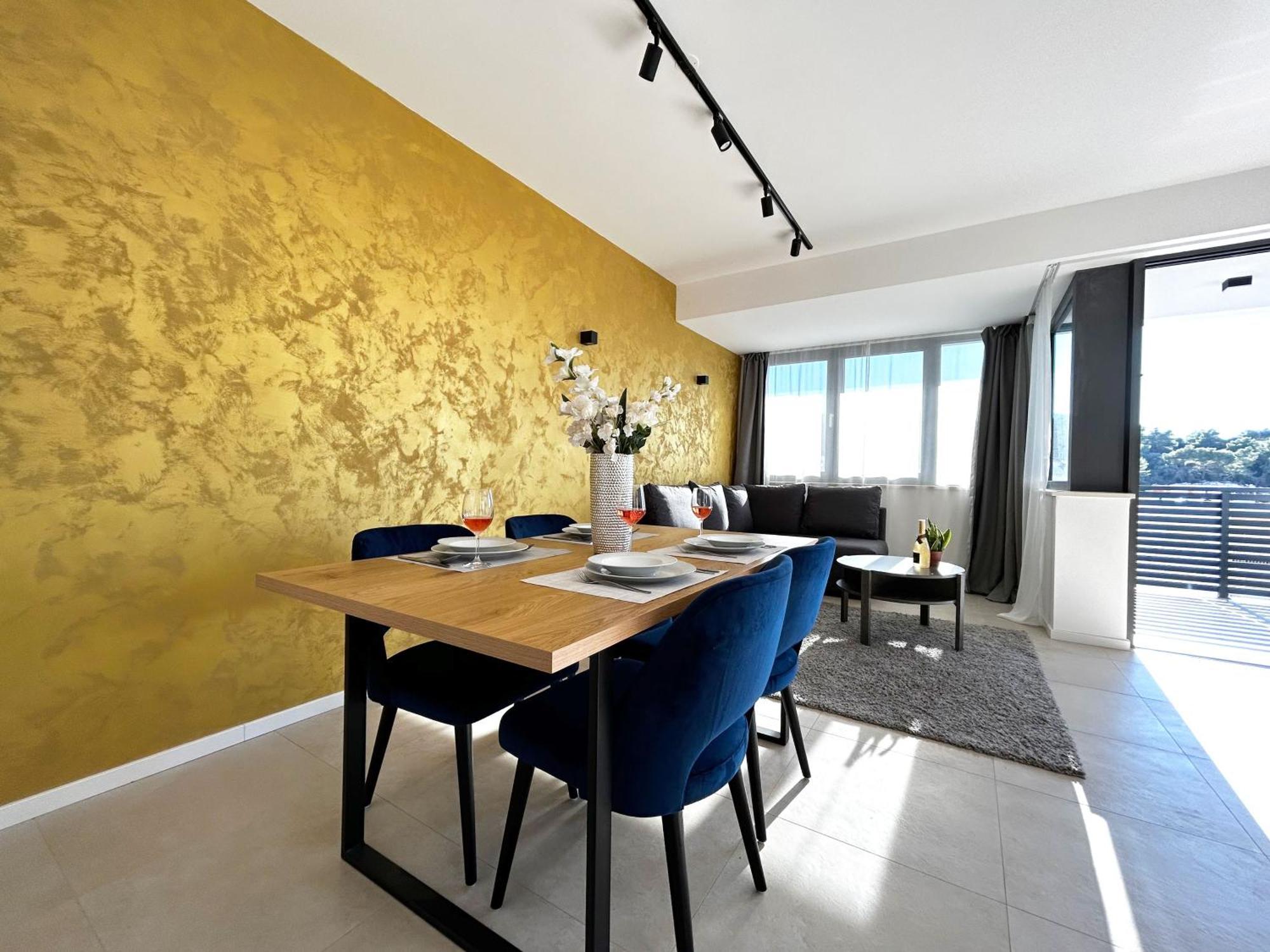 חוואר Sandi Hvar Apartments מראה חיצוני תמונה
