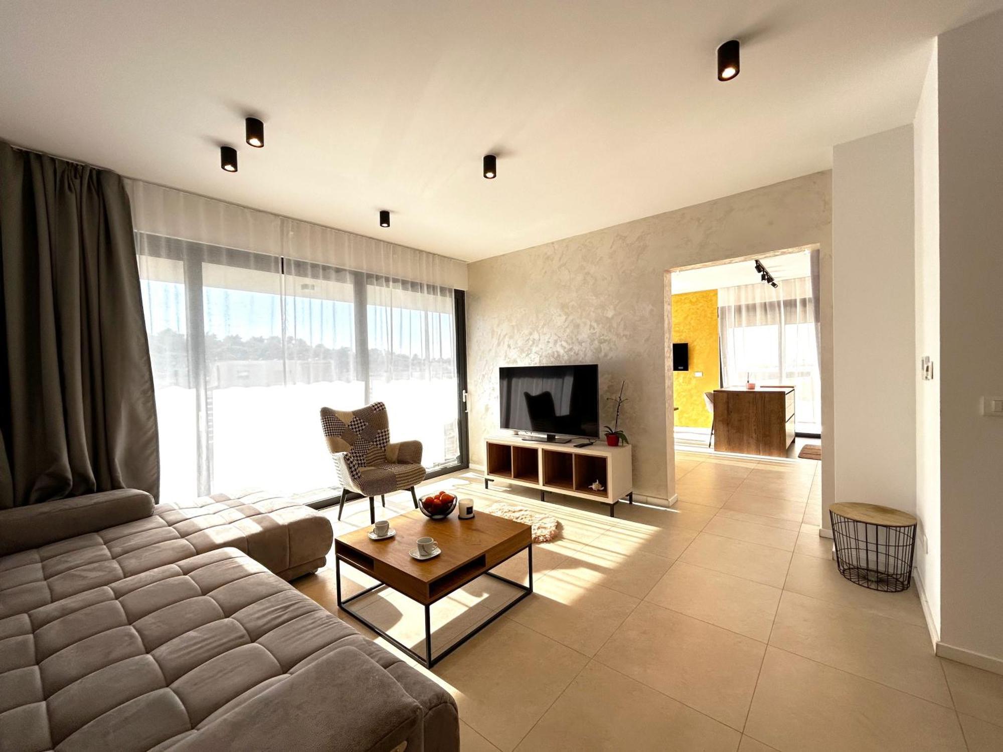 חוואר Sandi Hvar Apartments מראה חיצוני תמונה
